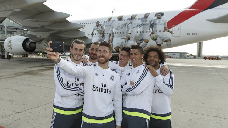 Lot w towarzystwie Ronaldo, Benzemy i Rodrigueza? Emirates i Real Madryt świętują współpracę sponsorską