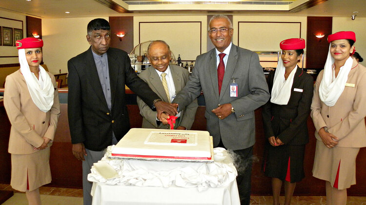 30. rocznica lotów Emirates na Sri Lankę