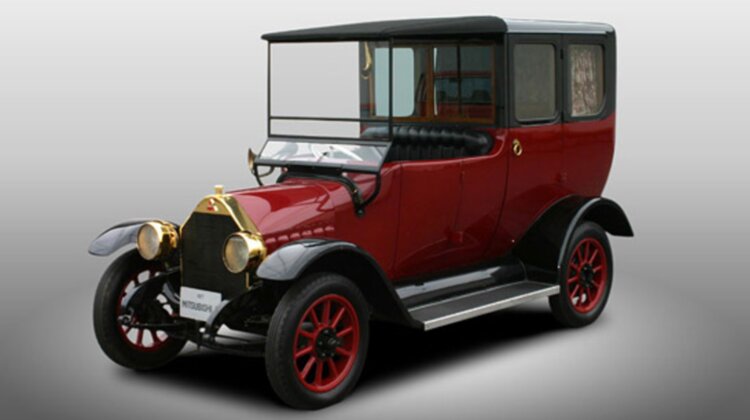 Legendarny model Mitsubishi powraca nowe produkty/usługi, transport - Mitsubishi Motors North America, Inc. (MMNA) wraca do swoich korzeni, by uczcić stulecie firmy. We współpracy z West Coast Customs, Mitsubishi odtworzy Model A, pojazd od którego wszystko się zaczęło, stosując przy tym najnowsze technologie, którymi dysponuje dziś japońska marka. West Coast Customs zbuduje współczesny Model A, o wyglądzie oryginału z 1917 roku, wykorzystujący płytę podłogową najbardziej zaawansowanego technologicznie modelu Mitsubishi, Outlandera Plug-In Hybrid Electric Vehicle (PHEV).