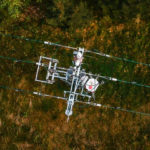 Drony i śmigłowce pomagają energetykom Enei Operator