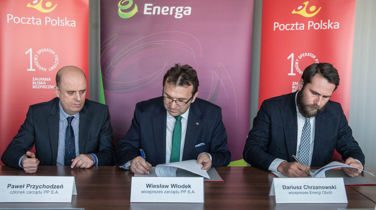 Poczta Polska i Energa rozwijają elektromobilność transport, ekonomia/biznes/finanse - Poczta Polska przygotowuje się do wprowadzenia samochodów elektrycznych.