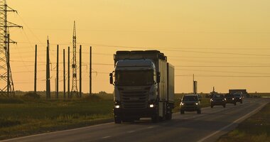 Jak Europa poradzi sobie z brakiem rąk do pracy?